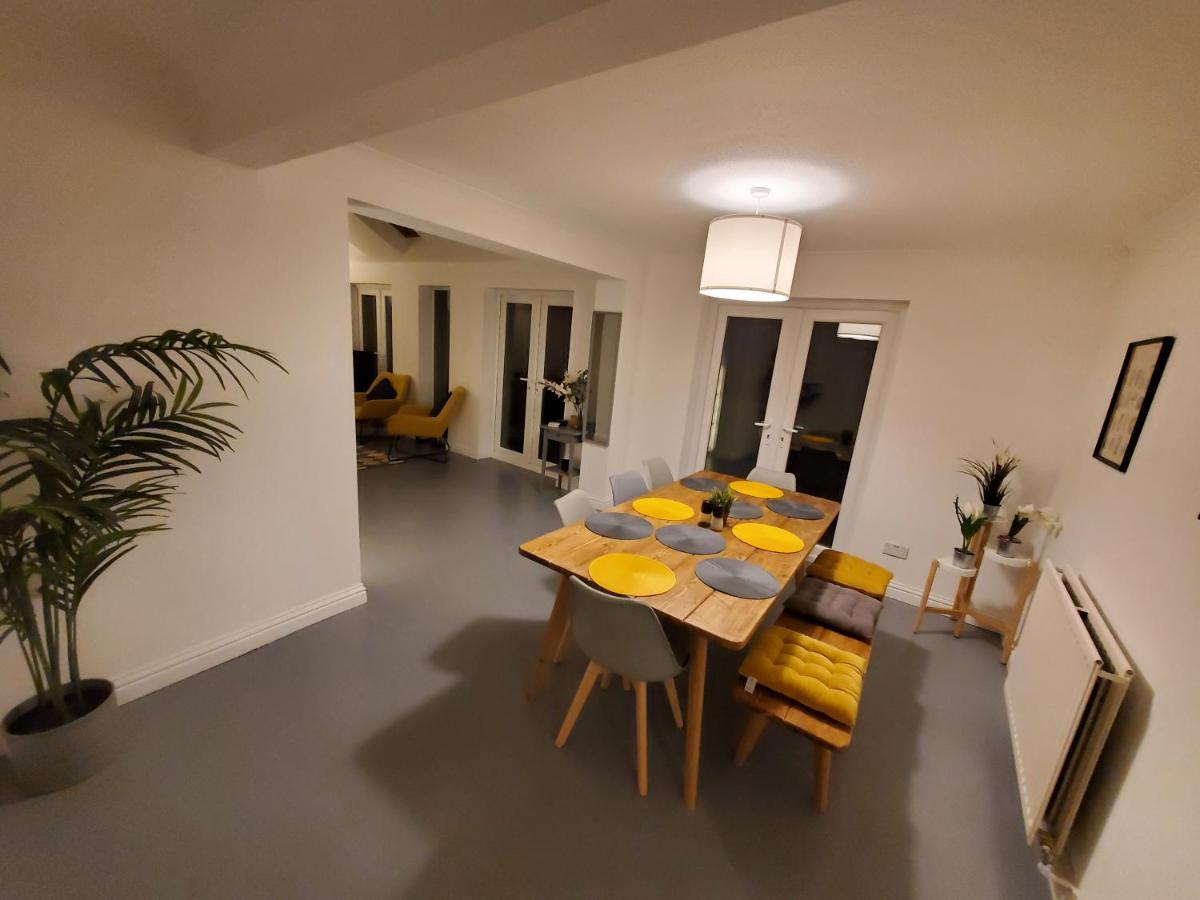 5 Bedroom, Recently Renovated House Close To Hastings Beach 외부 사진